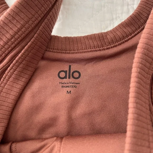 Alo Wellness bra - Picture 3 of 6